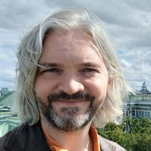 Сергей Орехов