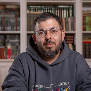 Михаил Хрущев